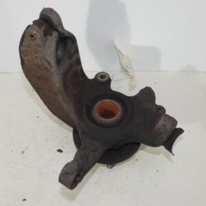 Fusee avant gauche FORD FOCUS 2 PHASE 1 Diesel