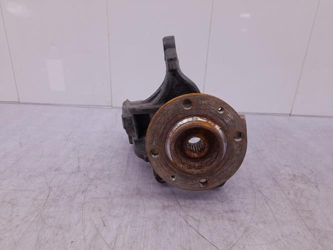 Fusee avant gauche CITROEN C3 3 PHASE 2 Essence