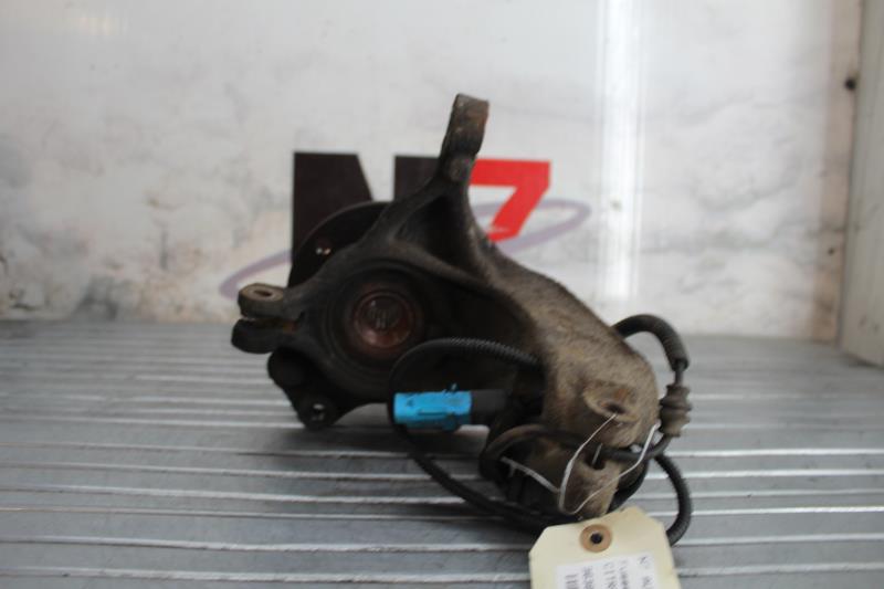Fusee avant gauche CITROEN C3 1 PHASE 1 Diesel