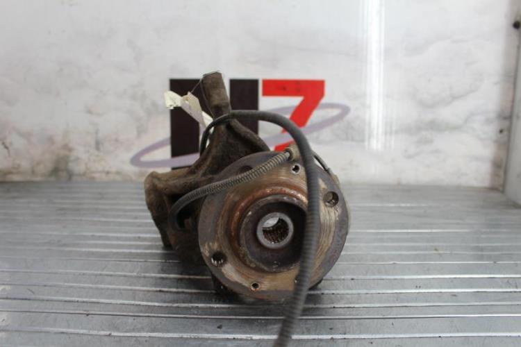 Fusee avant gauche CITROEN C3 1 PHASE 1 Diesel