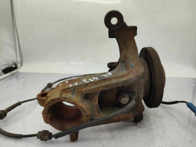 Fusee avant gauche PEUGEOT 1007 Diesel