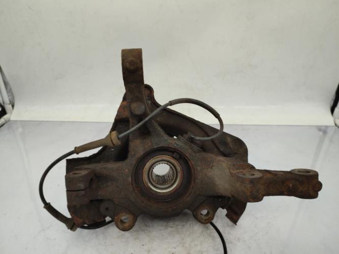 Fusee avant gauche PEUGEOT BIPPER Diesel