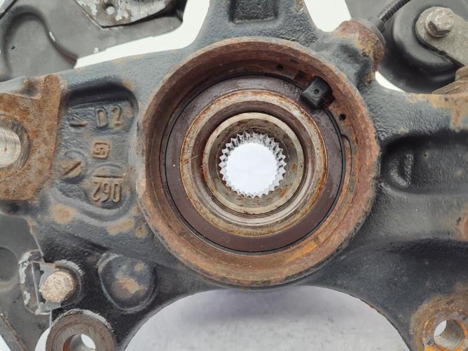 Fusee avant gauche PEUGEOT 308 2 SW PHASE 1 BREAK Essence