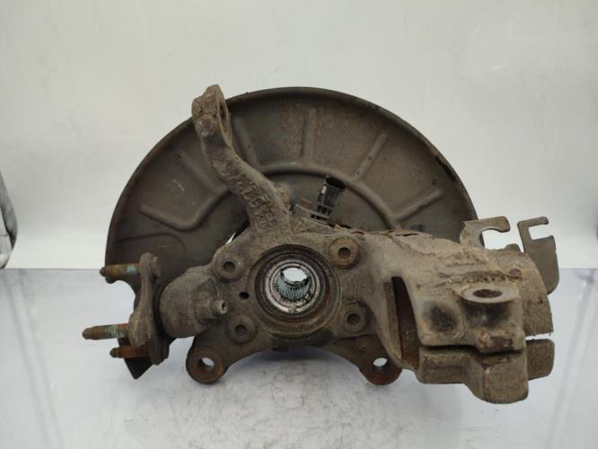 Fusee avant gauche AUDI A3 2 PHASE 1 Diesel