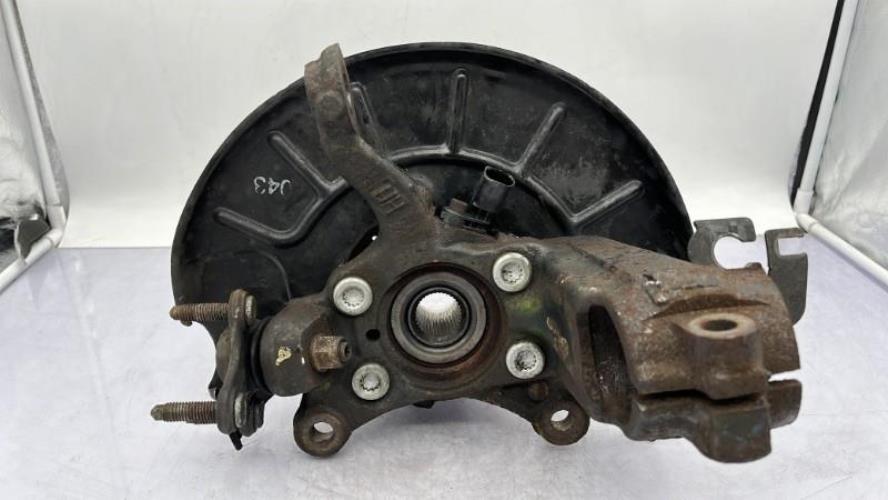 Fusee avant gauche SKODA OCTAVIA 2 PHASE 1 Diesel