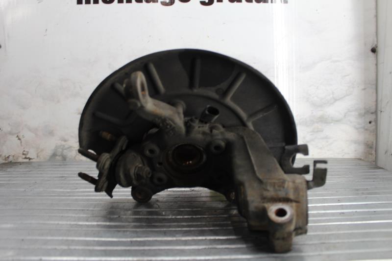 Fusee avant gauche VOLKSWAGEN TOURAN 1 PHASE 1 Diesel