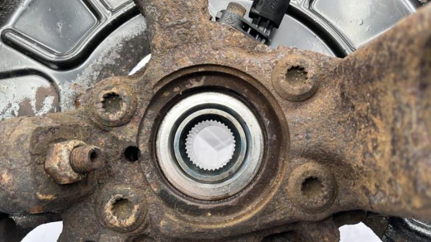 Fusee avant gauche SEAT LEON 2 PHASE 1 Diesel