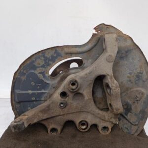 Fusee avant gauche MERCEDES CLASSE C 203 PHASE 1 BREAK Diesel