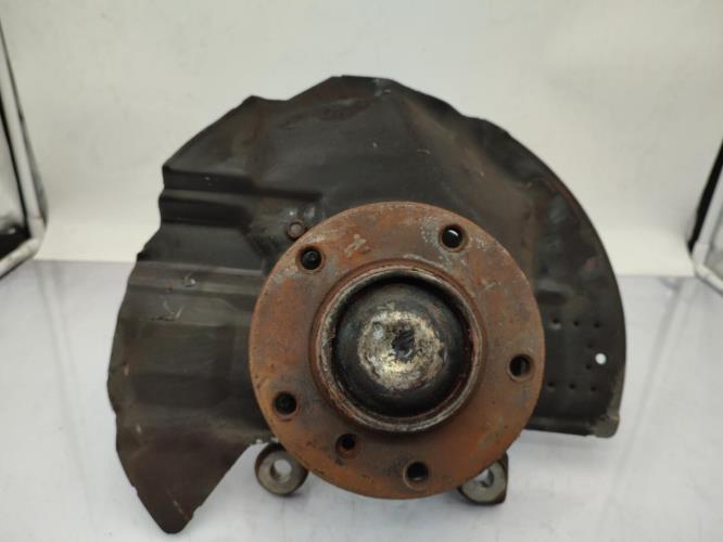 Fusee avant gauche BMW SERIE 3 E46 COMPACT PHASE 1 Diesel