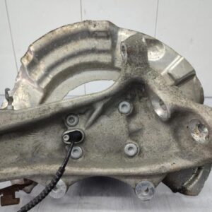 Fusee avant gauche BMW SERIE 5 F10 PHASE 1 Diesel
