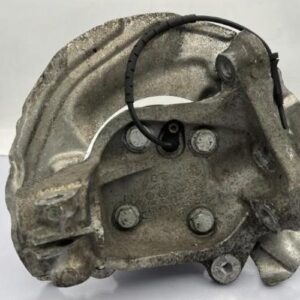 Fusee avant gauche BMW SERIE 1 E87 PHASE 1 Diesel