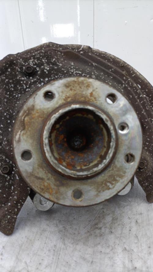 Fusee avant gauche BMW SERIE 3 E90 PHASE 2 Diesel