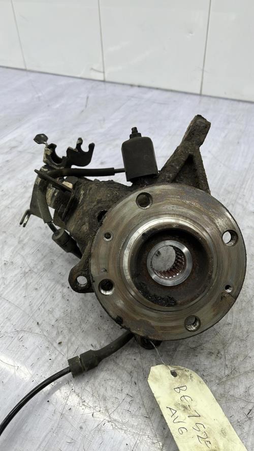 Fusee avant gauche PEUGEOT PARTNER 1 PHASE 2