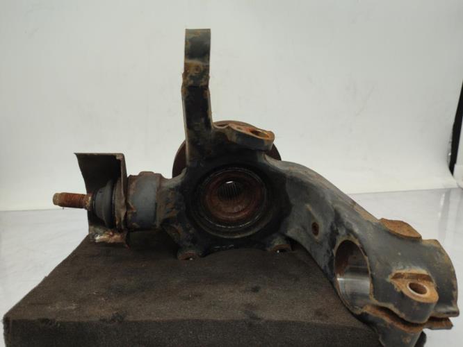 Fusee avant gauche PEUGEOT 607 PHASE 1 Diesel