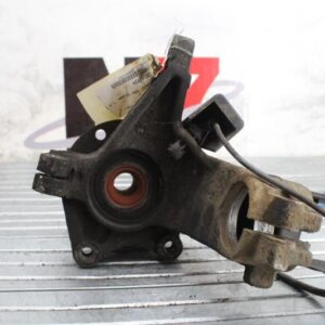 Fusee avant gauche PEUGEOT 206+ Diesel