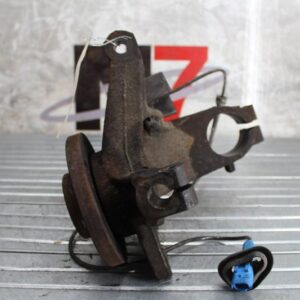 Fusee avant gauche PEUGEOT 206+ Essence