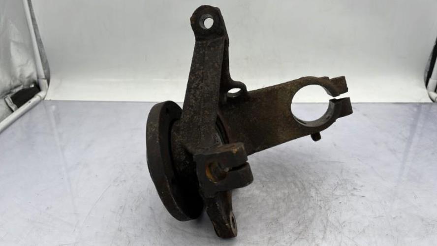 Fusee avant gauche PEUGEOT 206 PHASE 2 Diesel