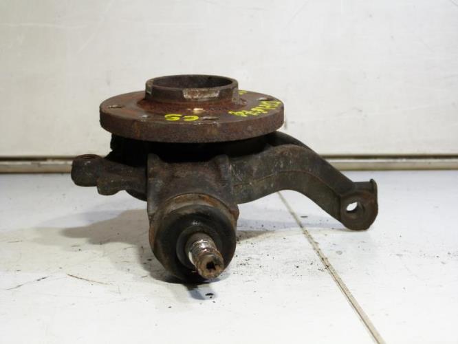 Fusee avant gauche PEUGEOT 307 PHASE 1 BREAK Diesel