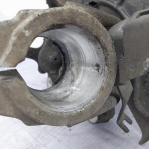 Fusee avant gauche VOLKSWAGEN PASSAT 5 Diesel