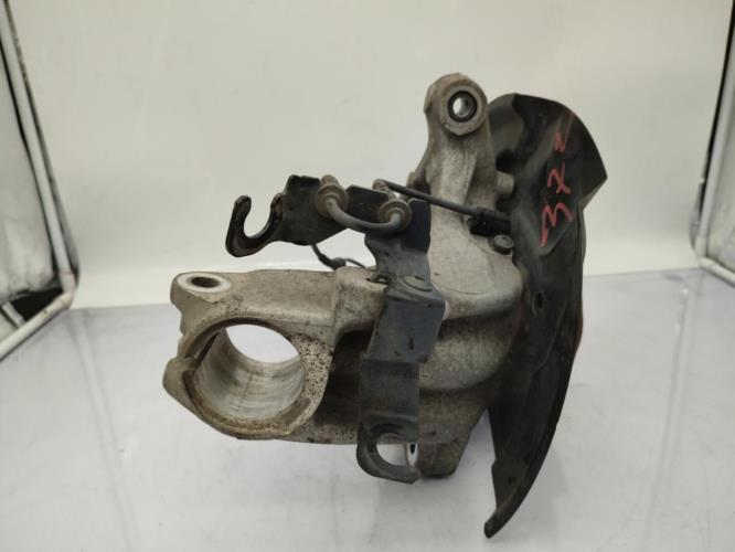 Fusee avant gauche RENAULT TALISMAN BREAK Diesel