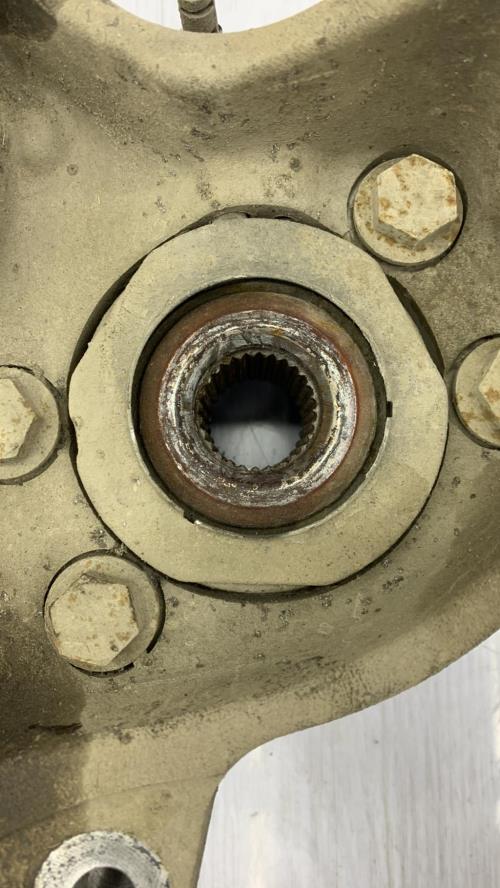 Fusee avant gauche RENAULT LAGUNA 3 PHASE 2 BREAK Diesel