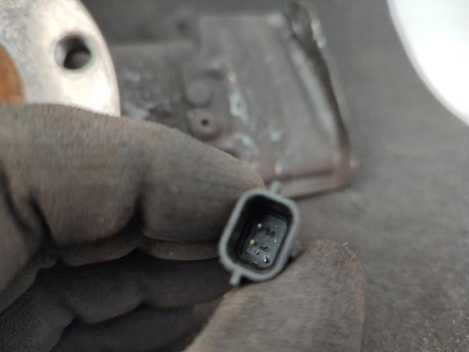 Fusee avant gauche RENAULT LAGUNA 3 PHASE 1 Diesel