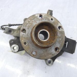 Fusee avant gauche RENAULT MEGANE 3 PHASE 1 Diesel