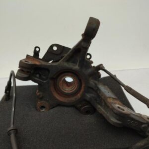 Fusee avant gauche RENAULT CLIO 4 PHASE 2