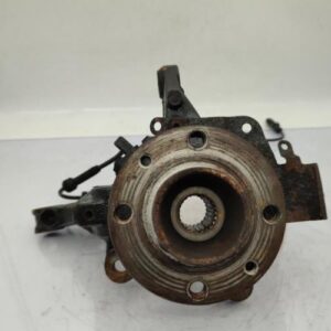 Fusee avant gauche RENAULT CLIO 4 PHASE 1 Diesel