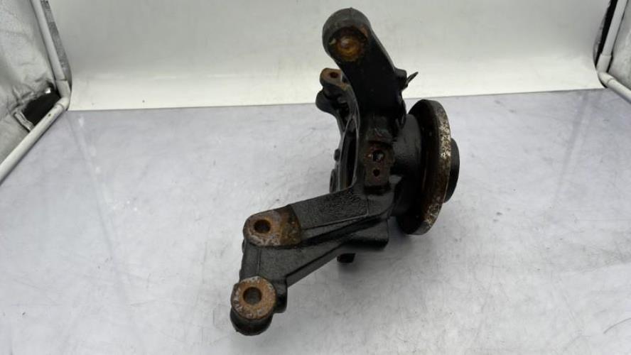 Fusee avant gauche RENAULT CLIO 4 PHASE 1 Diesel