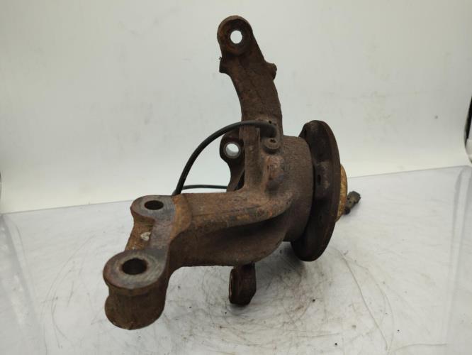 Fusee avant gauche RENAULT SCENIC 3 PHASE 1 Diesel