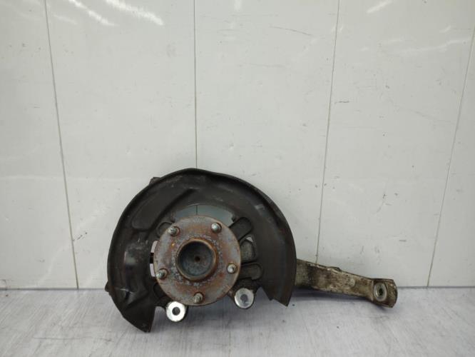 Fusee avant gauche LEXUS IS 2 PHASE 1 Diesel