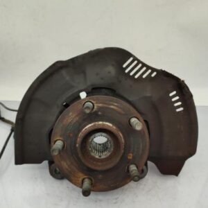 Fusee avant gauche TOYOTA AURIS 1 PHASE 1 Essence