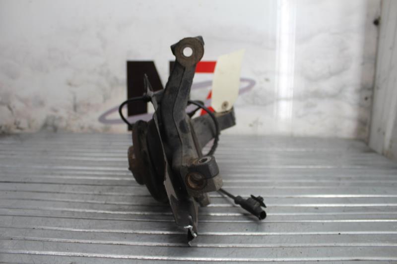 Fusee avant gauche ALFA ROMEO MITO PHASE 1 Essence