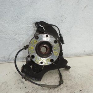 Fusee avant gauche FIAT Essence