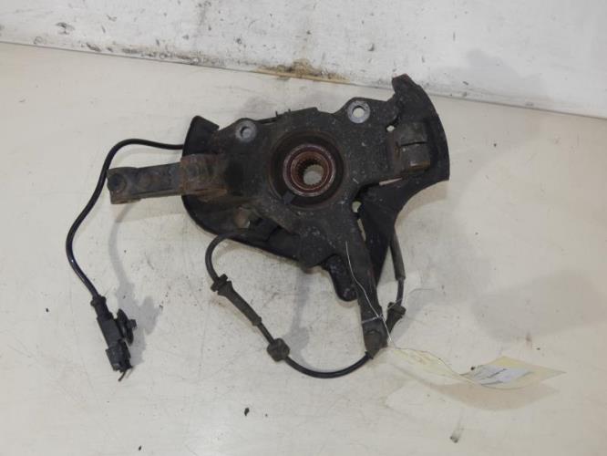 Fusee avant gauche FIAT Essence