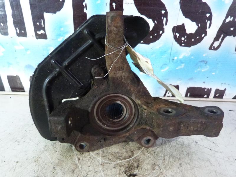 Fusee avant gauche FIAT Diesel