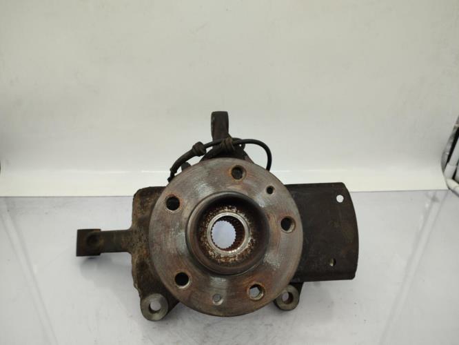 Fusee avant gauche FIAT TALENTO Diesel