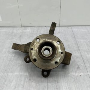 Fusee avant gauche DACIA LOGAN 1 PHASE 1 Essence