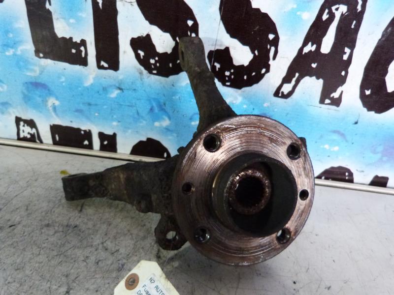 Fusee avant gauche DACIA LOGAN 1 PHASE 1 Essence