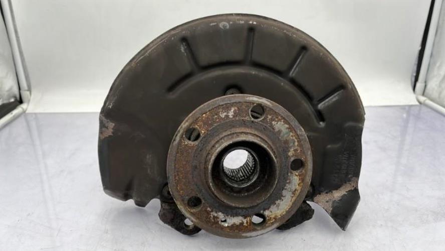 Fusee avant gauche AUDI A1 1 PHASE 1 Diesel