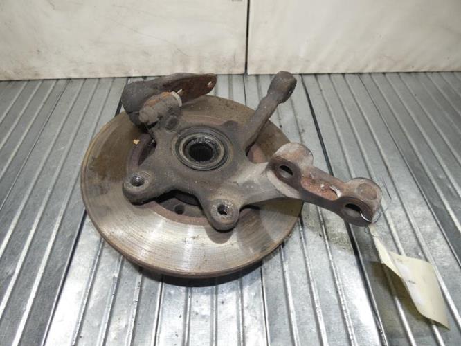 Fusee avant gauche RENAULT R5 PHASE 2 Essence