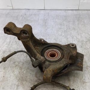 Fusee avant gauche RENAULT SAFRANE PHASE 2 Diesel