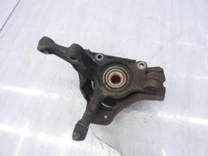 Fusee avant gauche FIAT PUNTO 1 PHASE 2 Diesel