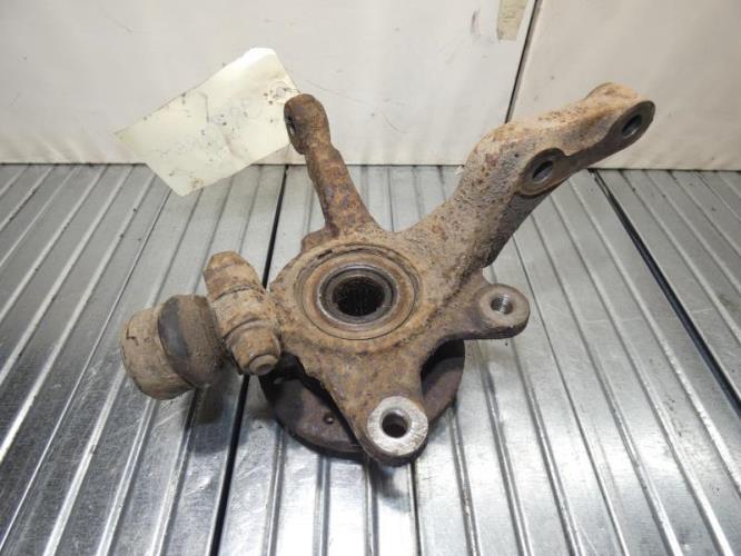 Fusee avant gauche RENAULT CLIO 1 PHASE 2 Essence