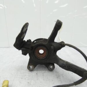 Fusee avant gauche RENAULT CLIO 2 PHASE 1 Essence