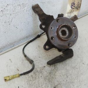 Fusee avant gauche RENAULT CLIO 2 PHASE 1 Diesel