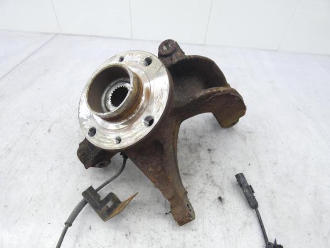 Fusee avant gauche RENAULT MEGANE 2 PHASE 1 BREAK Essence