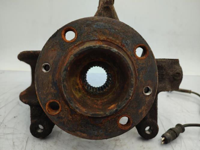 Fusee avant gauche RENAULT MEGANE 2 PHASE 1 CABRIOLET Diesel