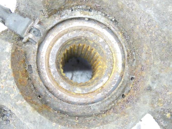 Fusee avant gauche RENAULT SCENIC 2 PHASE 1 Diesel